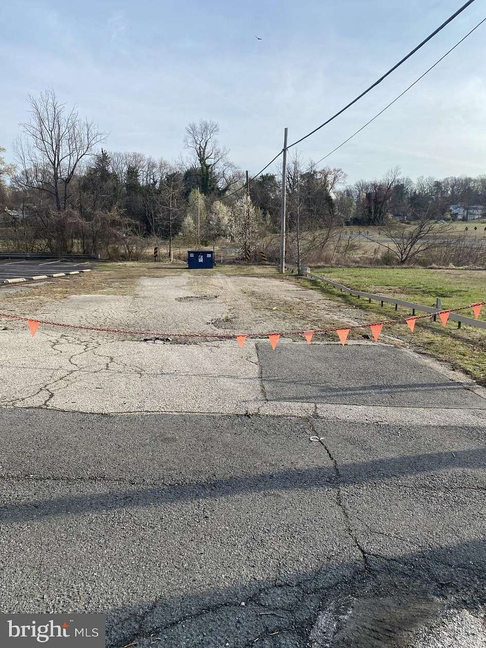 1.54 Acres of Land for Sale in Triangle, Virginia