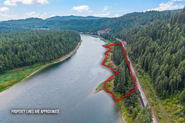 Residential Land for Sale in Metaline, Washington