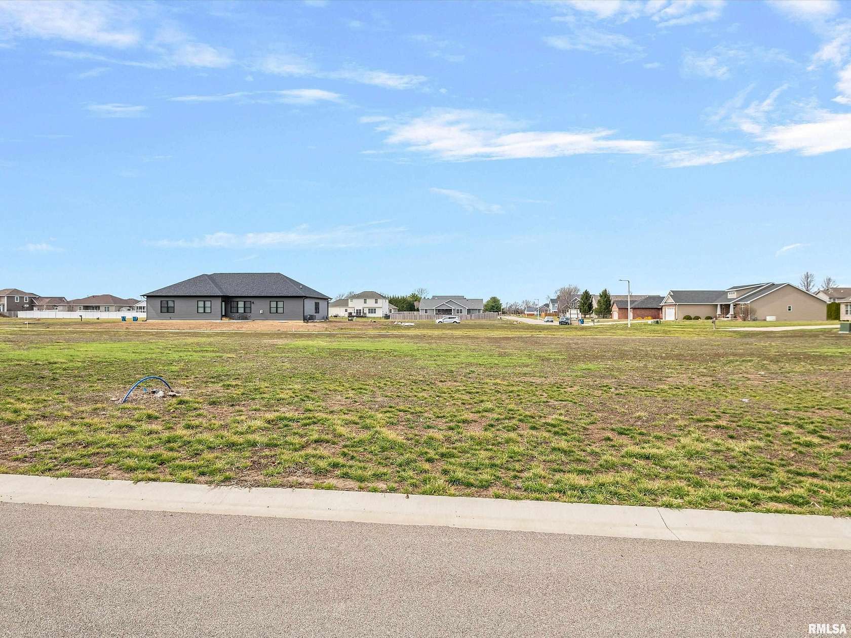 Residential Land for Sale in Chatham, Illinois