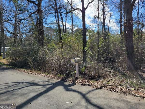 0.48 Acres of Land for Sale in Milledgeville, Georgia