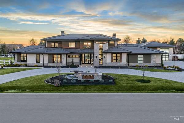 1.84 Acres of Land with Home for Sale in Eagle, Idaho