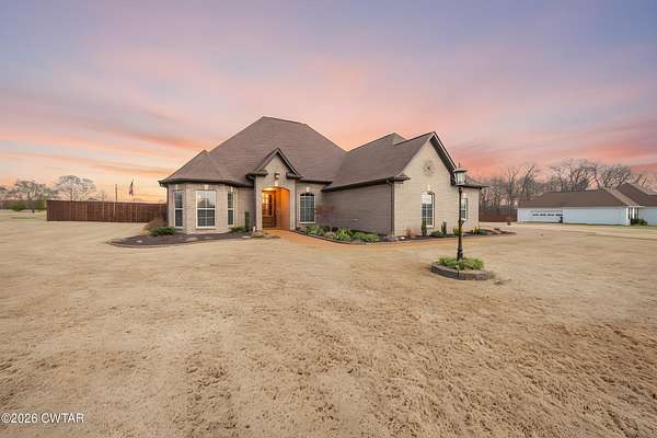 3.87 Acres of Land with Home for Sale in Medina, Tennessee