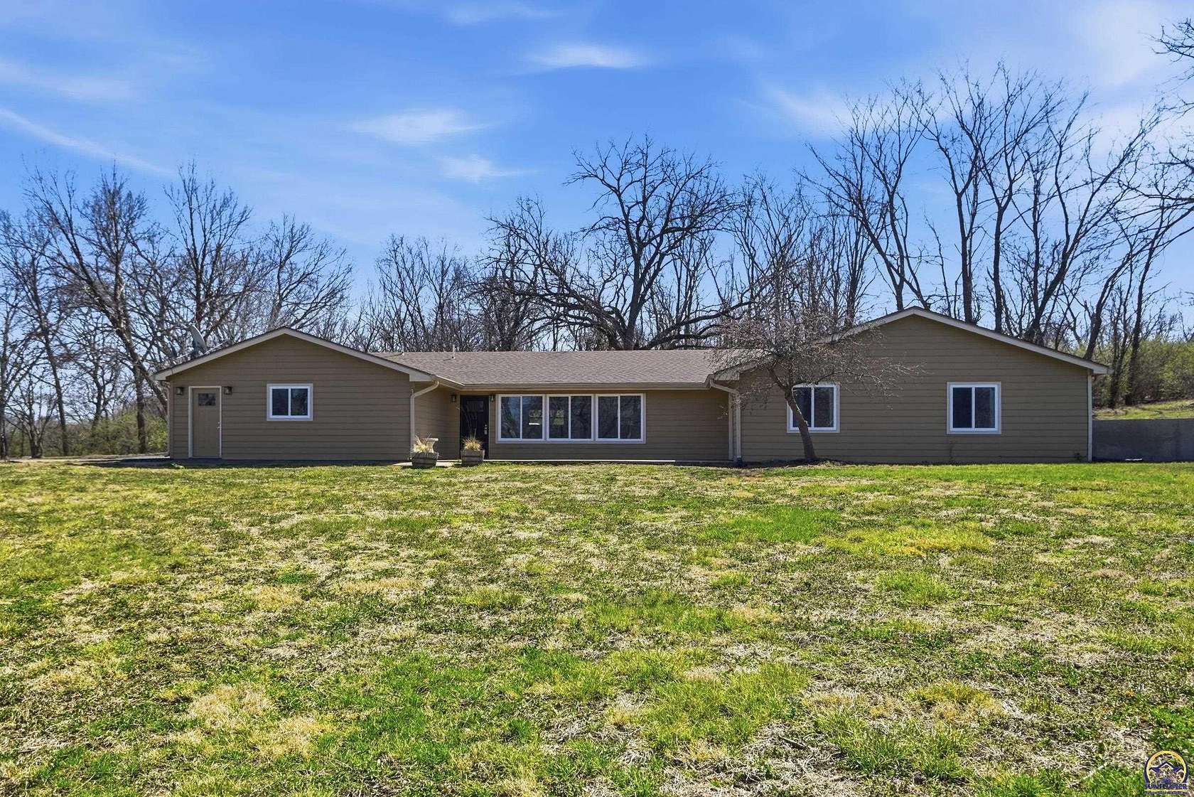 11 Acres of Land with Home for Sale in Auburn, Kansas