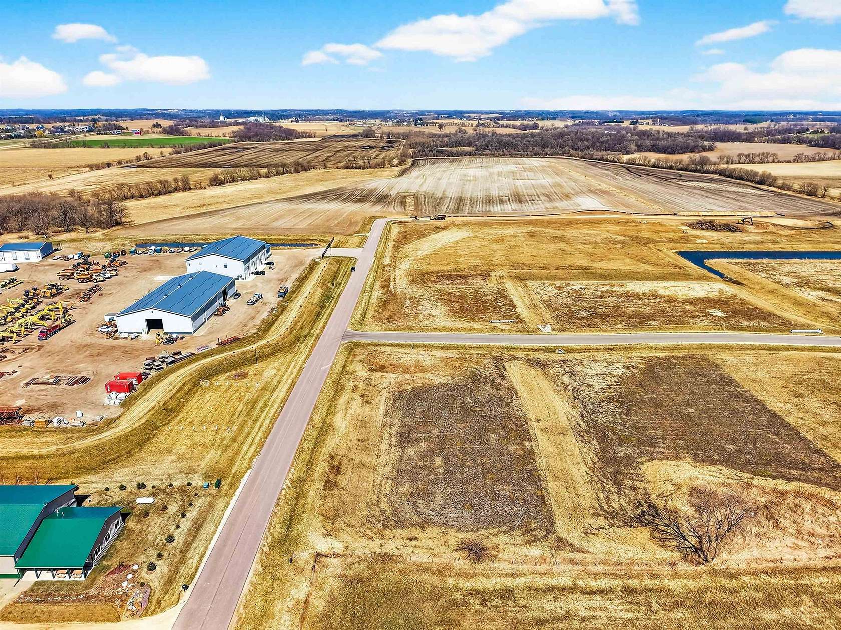 1 Acre of Commercial Land for Sale in Cottage Grove, Wisconsin