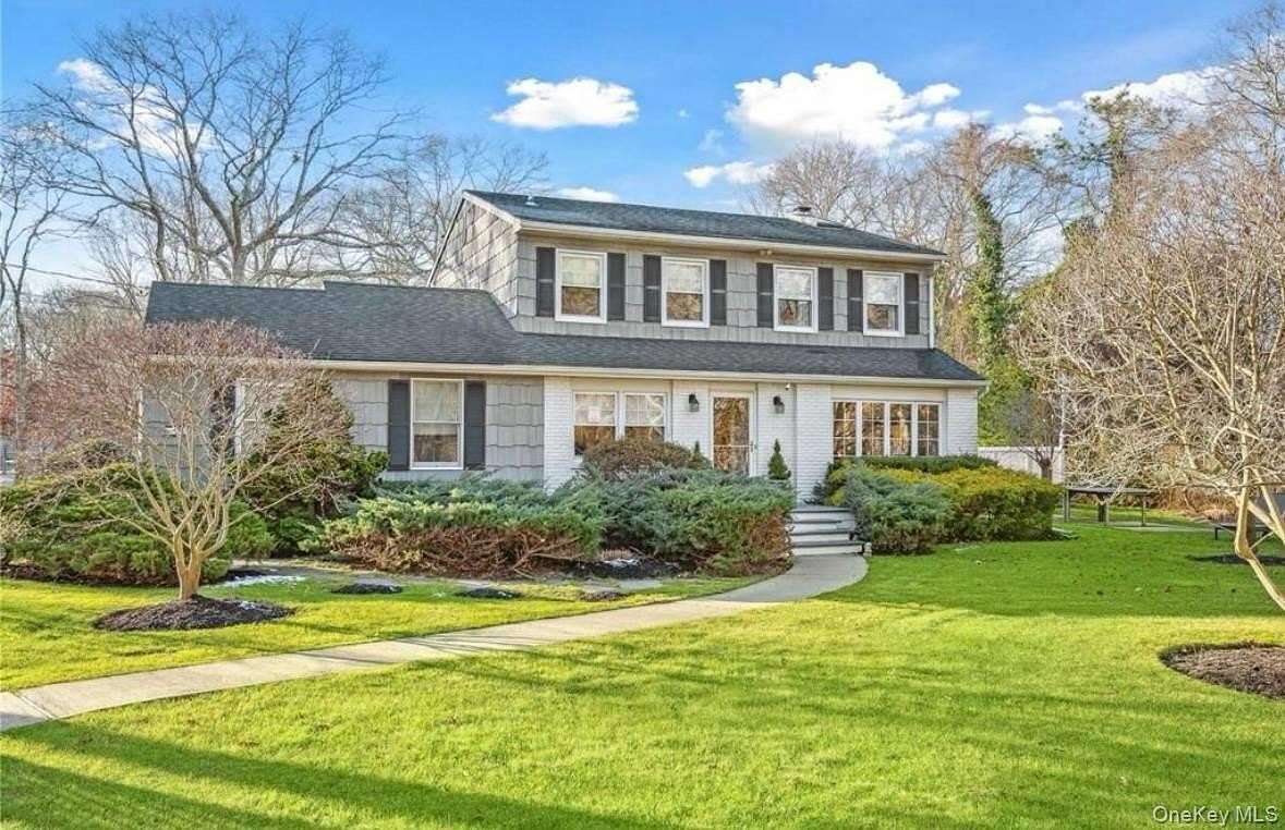 1.5 Acres of Land with Home for Lease in Hampton Bays, New York