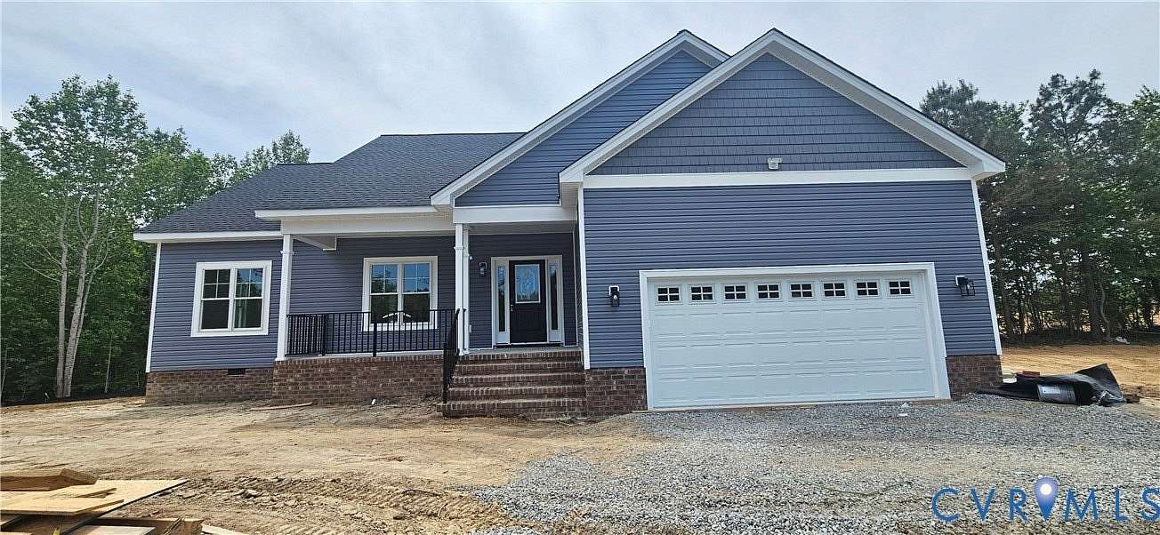 1.87 Acres of Land with Home for Sale in Warsaw, Virginia