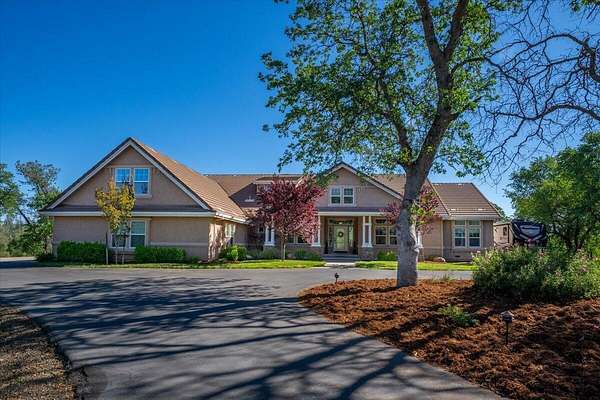 7 Acres of Land with Home for Sale in Redding, California