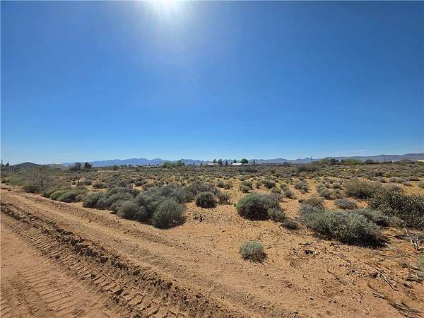 1.17 Acres of Residential Land for Sale in Golden Valley, Arizona