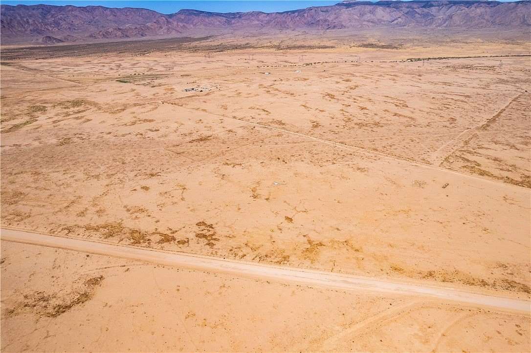 15.2 Acres of Land for Sale in Kingman, Arizona