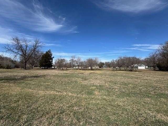 0.38 Acres of Residential Land for Sale in Tyndall, South Dakota