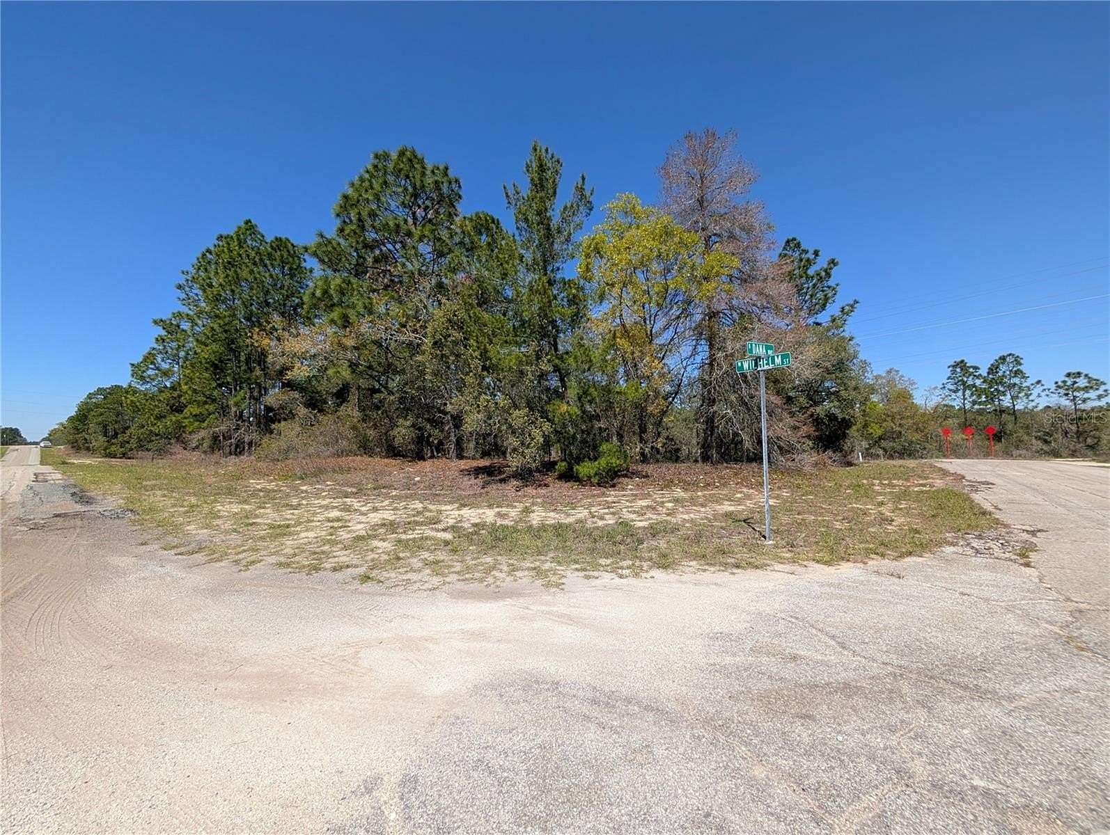 0.28 Acres of Residential Land for Sale in Citrus Springs, Florida