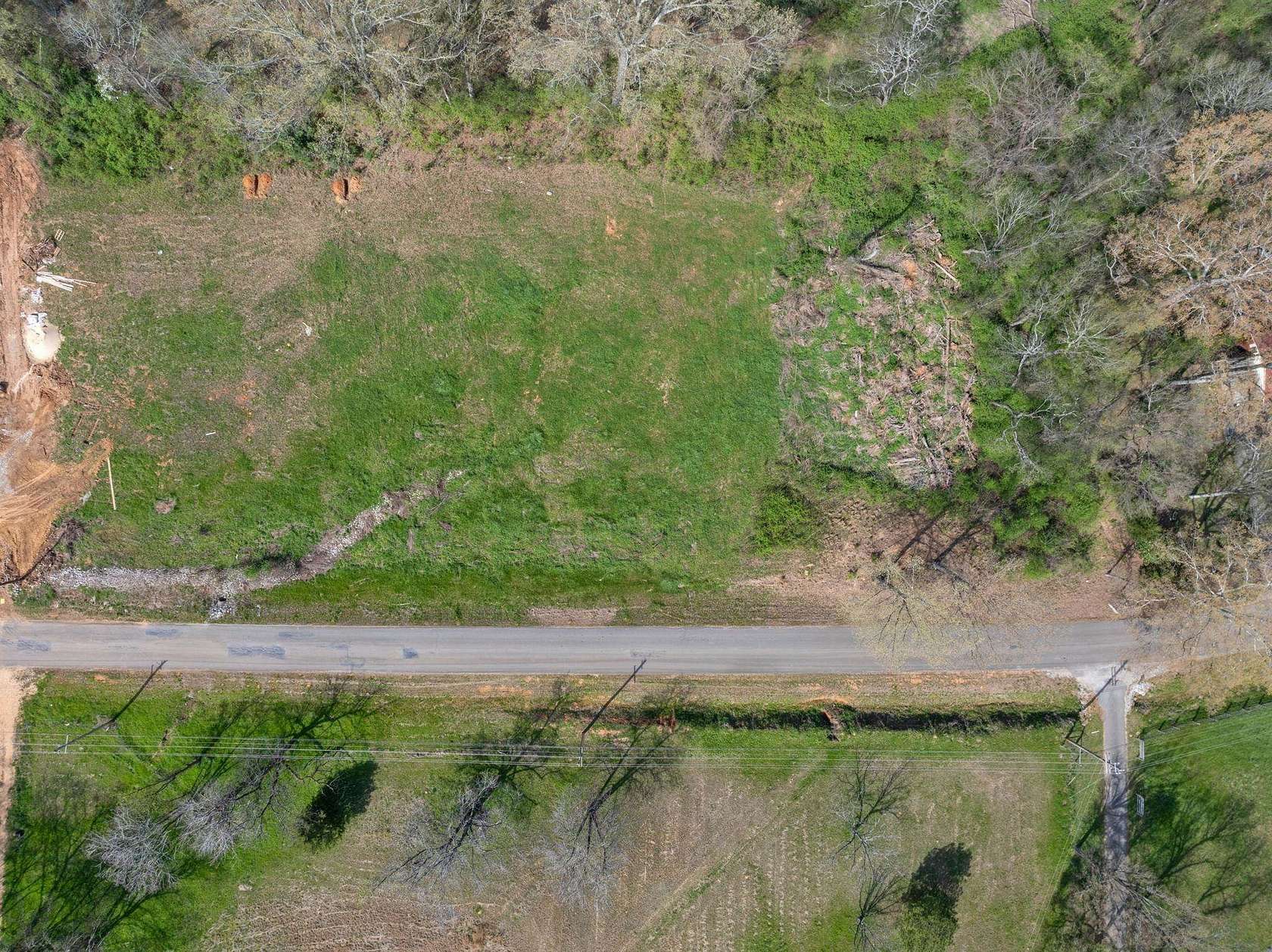 1.88 Acres of Residential Land for Sale in Tuscumbia, Alabama