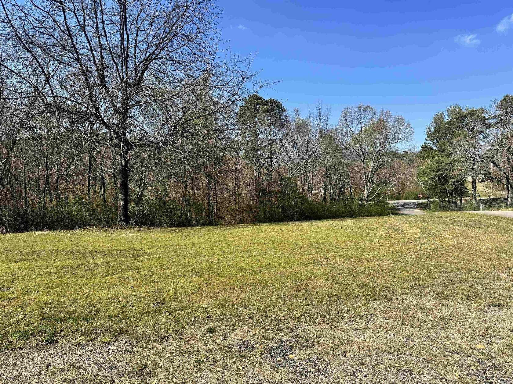 6 Acres of Residential Land for Sale in Mena, Arkansas