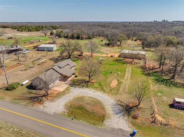 2.5 Acres of Land with Home for Sale in Lexington, Oklahoma