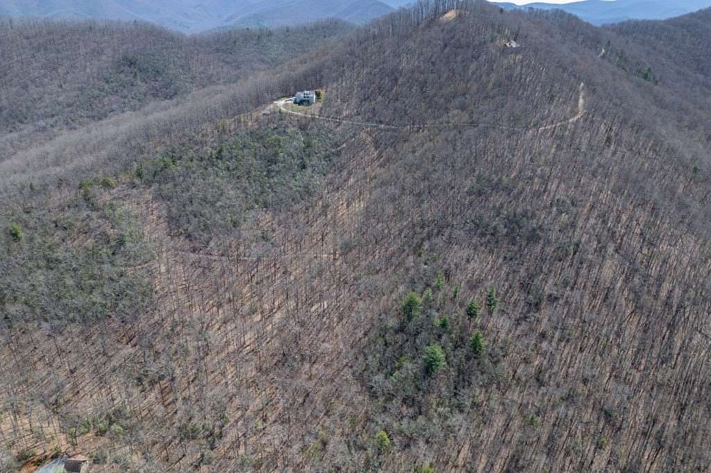 14 Acres of Land for Sale in Hiawassee, Georgia