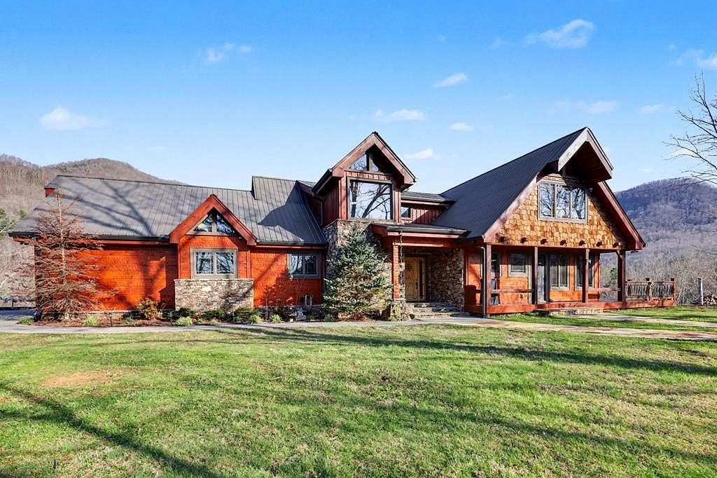 21.4 Acres of Recreational Land with Home for Sale in Hiawassee, Georgia