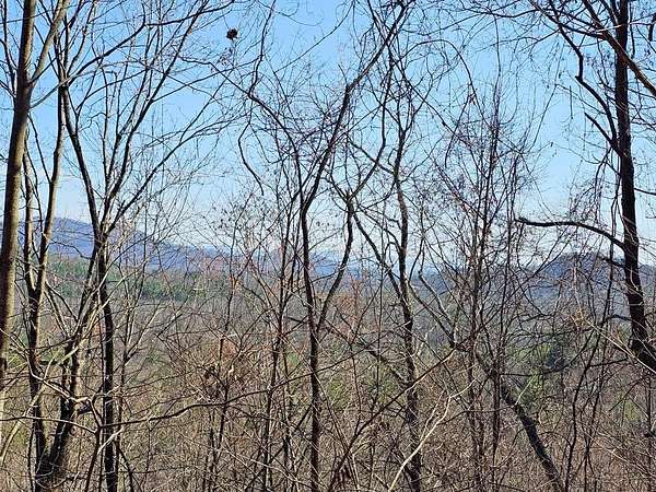 1 Acre of Land for Sale in Murphy, North Carolina
