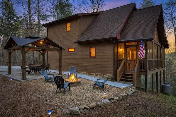 1.5 Acres of Land with Home for Sale in Ellijay, Georgia