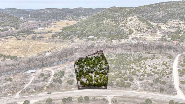 1 Acre of Land for Sale in Medina, Texas