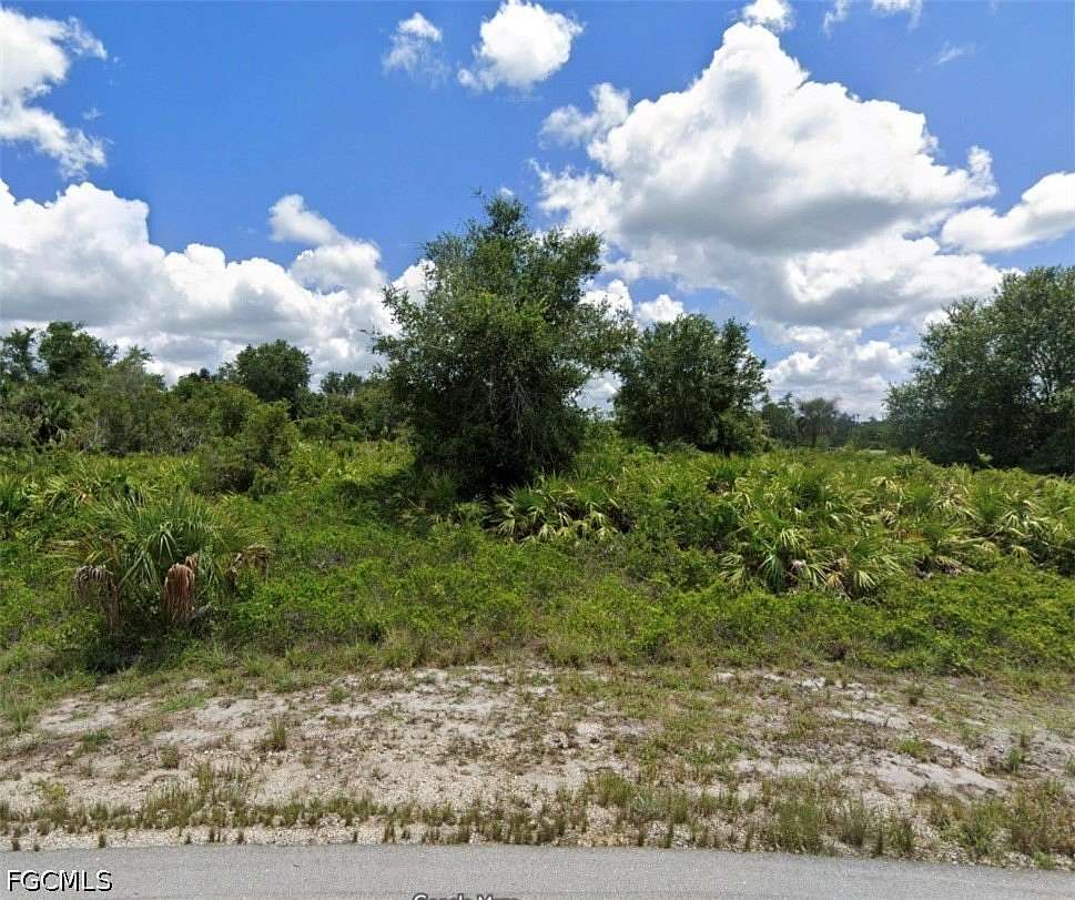 0.34 Acres of Residential Land for Sale in Lehigh Acres, Florida