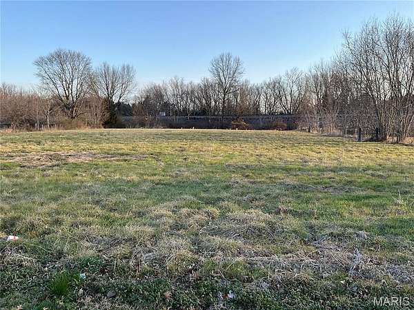 2.5 Acres of Residential Land for Sale in High Hill, Missouri