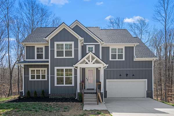 5.26 Acres of Land with Home for Sale in Clarksville, Tennessee