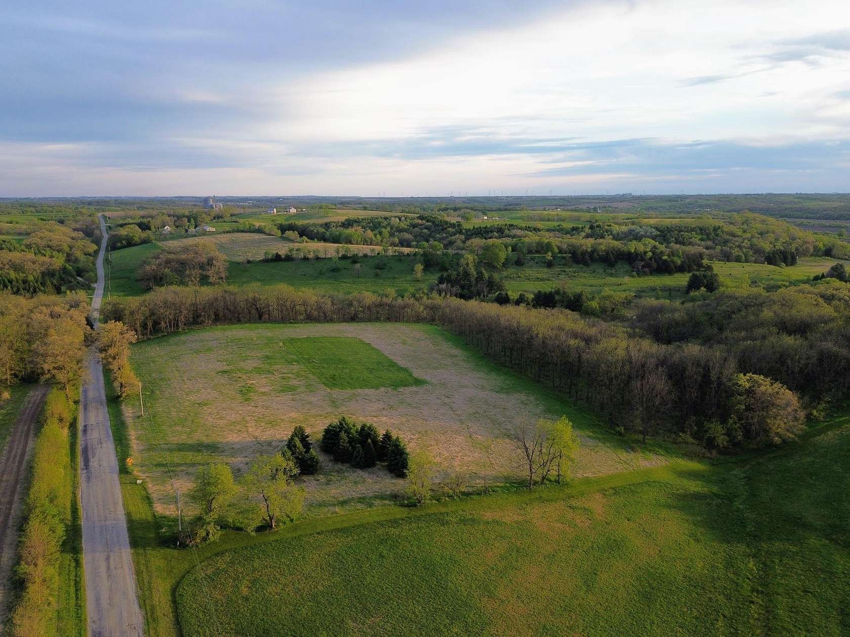 5.48 Acres of Residential Land for Sale in Mineral Point, Wisconsin