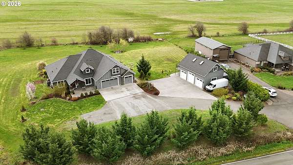 3.29 Acres of Land with Home for Sale in Battle Ground, Washington