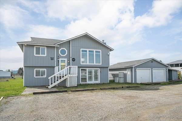 4.77 Acres of Land with Home for Sale in Chattaroy, Washington