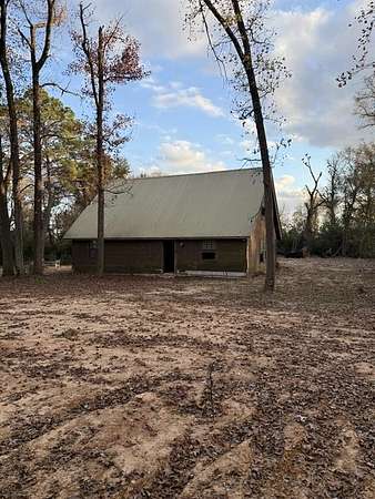 6.6 Acres of Land with Home for Sale in Mexia, Texas