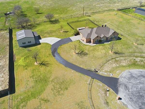 2 Acres of Land with Home for Sale in Decatur, Texas