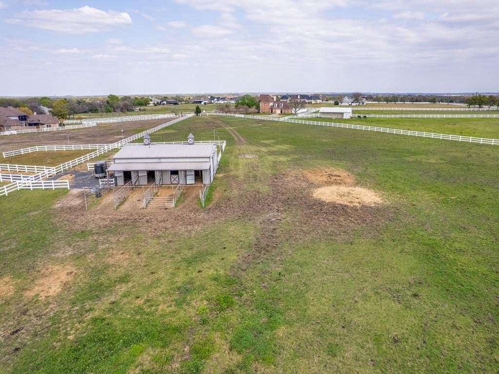 5.29 Acres of Land for Sale in Gunter, Texas