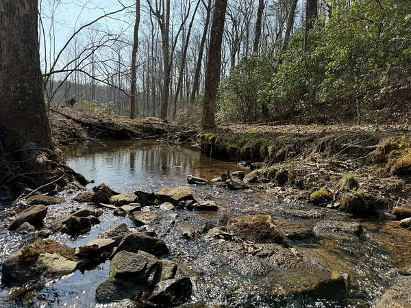 5 Acres of Residential Land for Sale in Dunlap, Tennessee