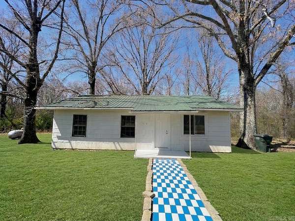 2.16 Acres of Land with Home for Sale in Wynne, Arkansas
