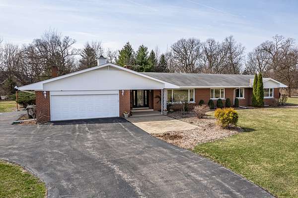 5.1 Acres of Land with Home for Sale in Plano, Illinois