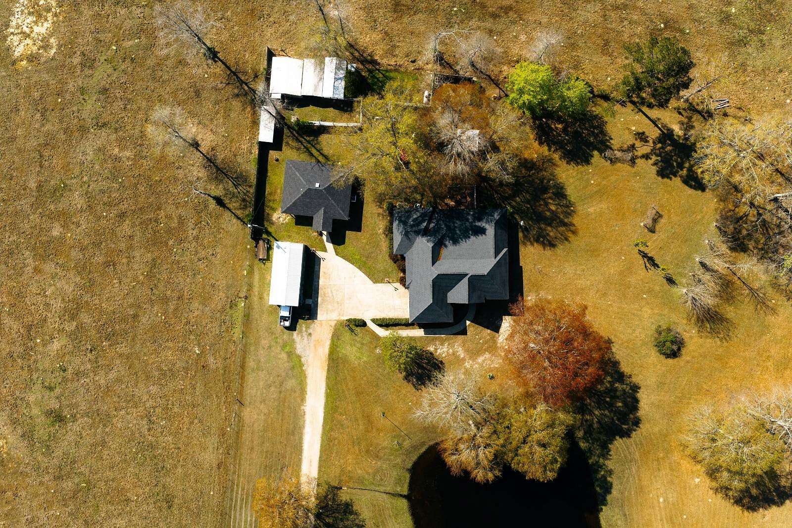 3.1 Acres of Land with Home for Sale in Waynesboro, Mississippi