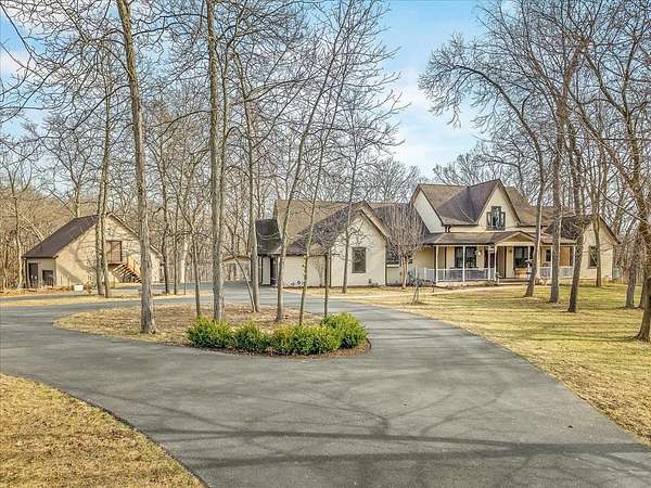 4 Acres of Land with Home for Sale in Cherry Grove-Shannon Township, Illinois