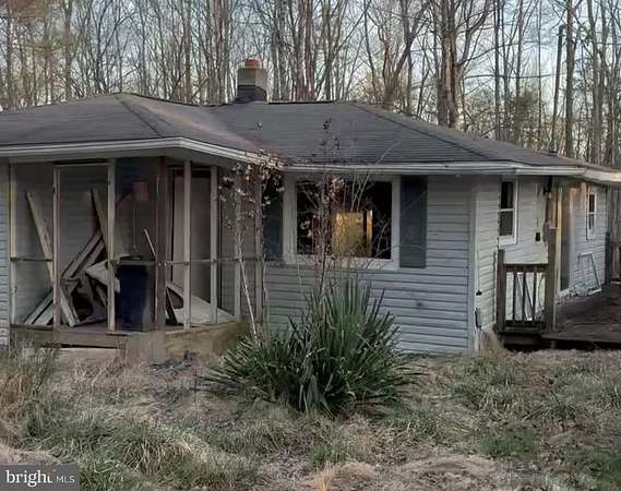 2.85 Acres of Land with Home for Sale in Scottsville, Virginia