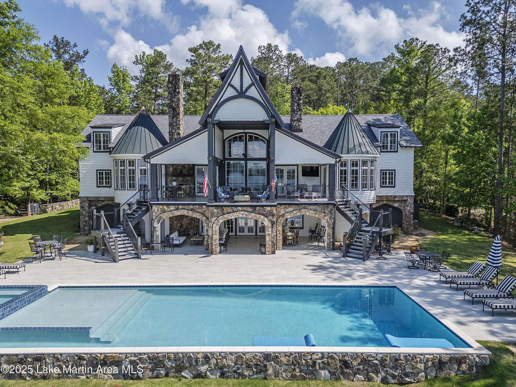 1.8 Acres of Land with Home for Sale in Eclectic, Alabama