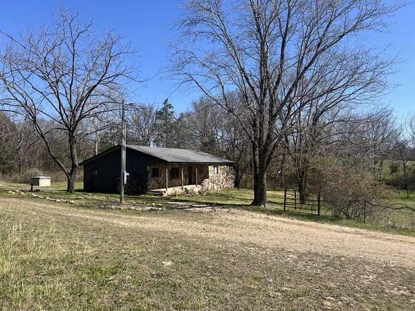 6 Acres of Land with Home for Sale in Mountain Grove, Missouri