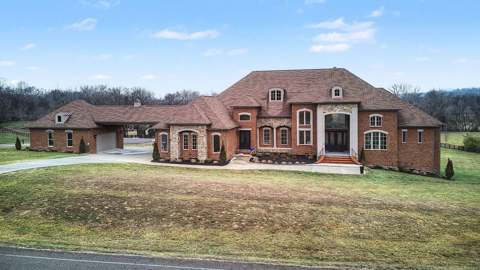 2.13 Acres of Land with Home for Sale in Arrington, Tennessee