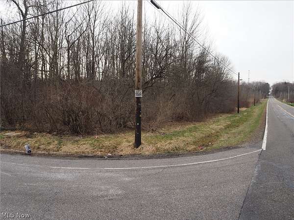 3.55 Acres of Residential Land for Sale in Chagrin Falls, Ohio