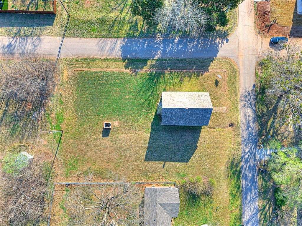 0.32 Acres of Residential Land for Sale in Arcadia, Oklahoma