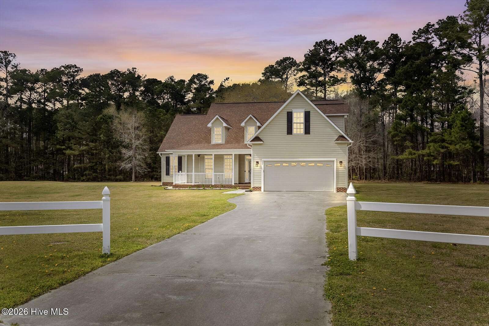 2.5 Acres of Land with Home for Sale in Jacksonville, North Carolina