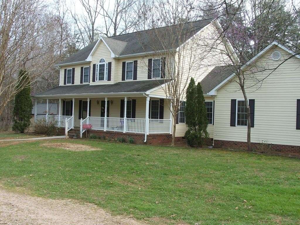30 Acres of Agricultural Land with Home for Sale in Charlotte Court House, Virginia