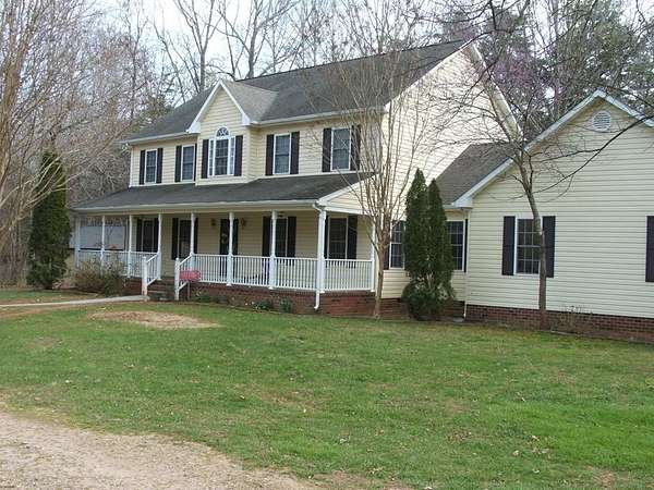 30 Acres of Agricultural Land with Home for Sale in Charlotte Court House, Virginia