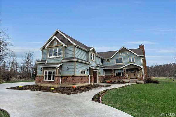 14 Acres of Recreational Land with Home for Sale in Clarence, New York