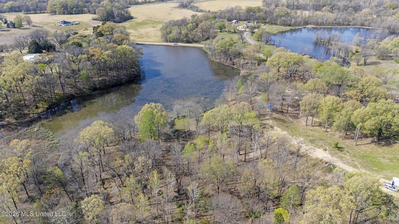 18 Acres of Recreational Land for Sale in Lake Cormorant, Mississippi