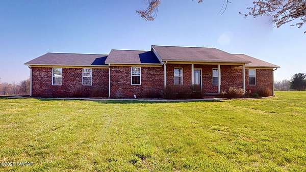 5 Acres of Land with Home for Sale in Newbern, Tennessee