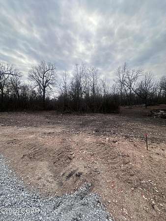 5 Acres of Residential Land for Sale in Joplin, Missouri